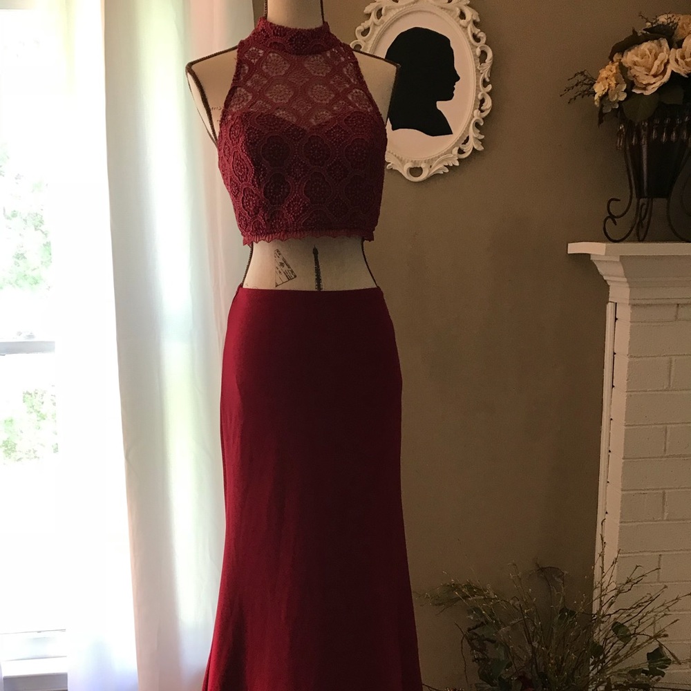 Evening/Cocktail Dress